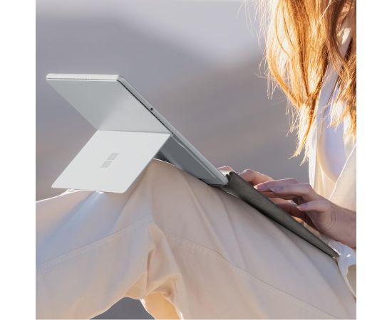 (Ir veikalā) Microsoft Surface Pro Keyboard w/ Slim Pen SC English International Platinum Bezvadu klaviatūra