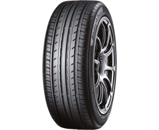 225/40R18 YOKOHAMA BLUEARTH-ES ES32A 92W XL RPB DOT22 CBA68