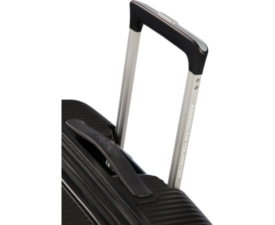 Walizka średnia American Tourister Soundbox EXP - bass black